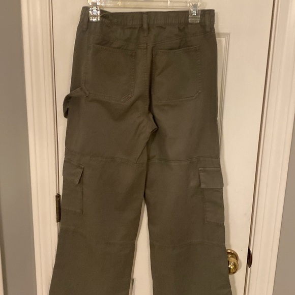 NWOT SO army green cargo high rise pants - Picture 3 of 5